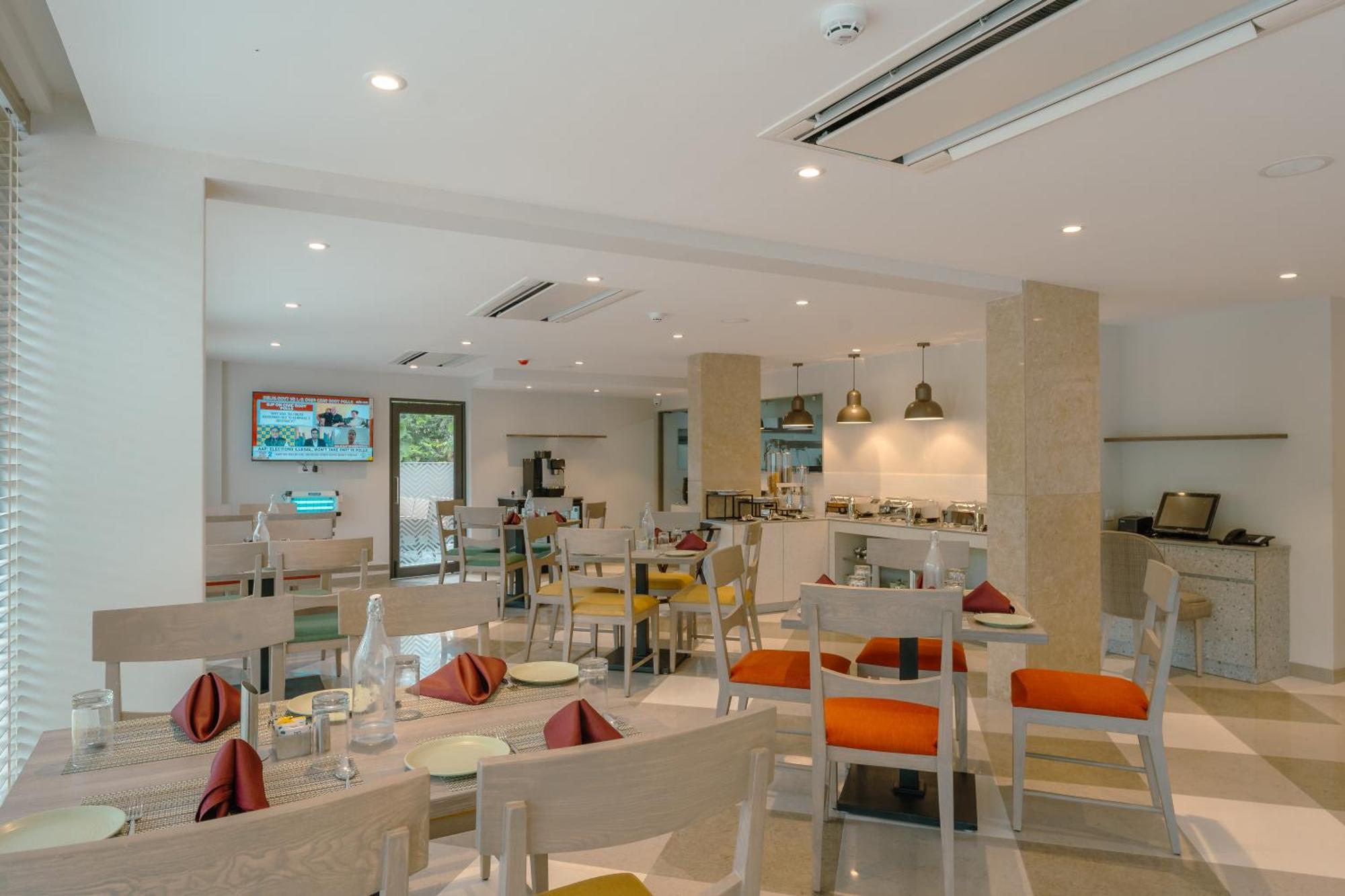 Comfort Inn Elite Jua Zewnętrze zdjęcie